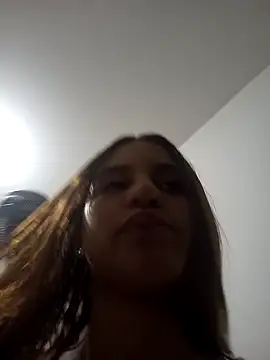 AnthonelaDuque online show from January 9, 2025, 10:31 pm