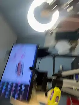 AnthonelaDuque online show from February 3, 2026, 11:37 am