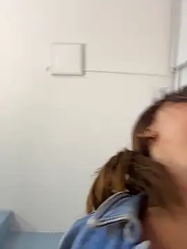 AnthonelaDuque online show from February 20, 2026, 11:43 am