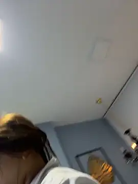 AnthonelaDuque online show from February 23, 2026, 11:29 am