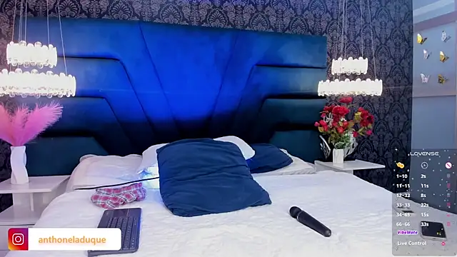 AnthonelaDuque online show from March 11, 2026, 1:55 am