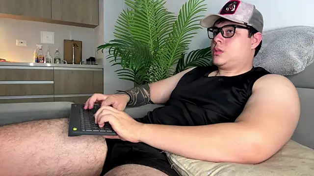 Snapshot of odin_blake chatting on July 3, 2026, 2:23 pm odin blake online show from July 3, 2026, 2:23 pm