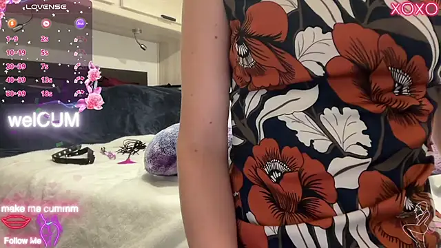 Snapshot of foreverkinky chatting on October 21, 2025, 11:38 pm foreverkinky online show from October 21, 2025, 11:38 pm