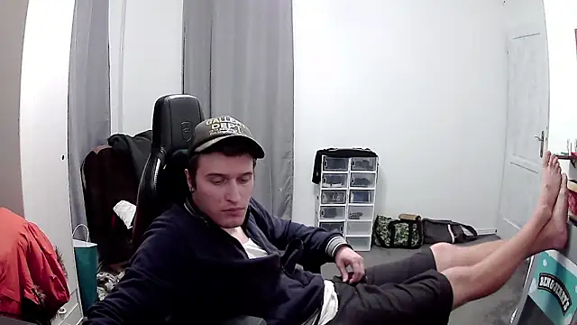 PKrisztian online show from May 18, 2026, 11:10 pm