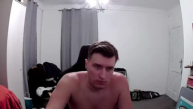 PKrisztian online show from May 20, 2026, 6:58 pm