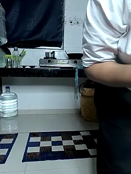 Snapshot of Selina_6 chatting on October 10, 2025, 12:20 am Selina 6 online show from October 10, 2025, 12:20 am