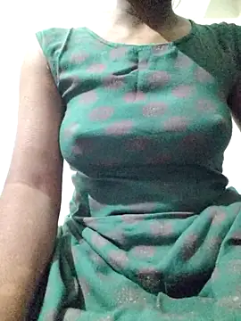 rituporna2004 online show from January 7, 2026, 2:36 am