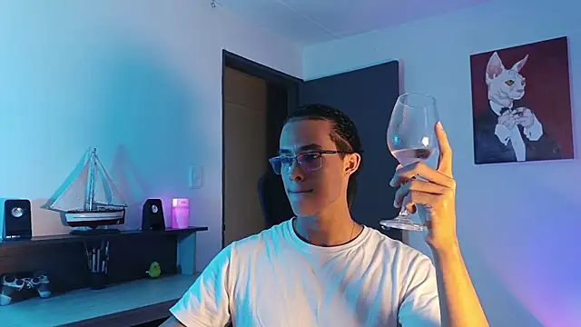 Snapshot of alejo_x3 chatting on December 2, 2025, 1:11 am alejo x3 online show from December 2, 2025, 1:11 am