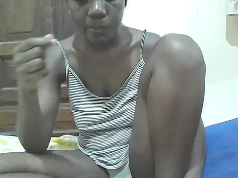 Snapshot of Ebony_Sweetcandy chatting on February 24, 2026, 12:19 am Ebony Sweetcandy online show from February 24, 2026, 12:19 am