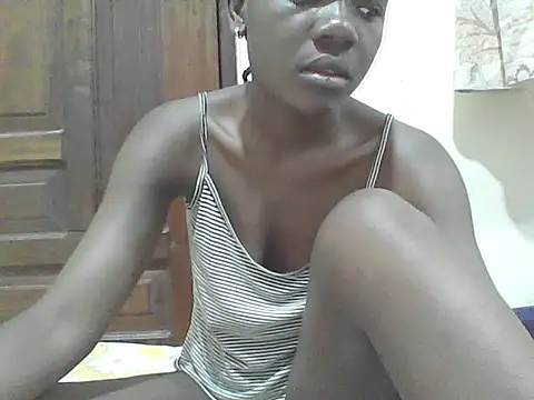 Snapshot of Ebony_Sweetcandy chatting on February 24, 2026, 5:55 pm Ebony Sweetcandy online show from February 24, 2026, 5:55 pm