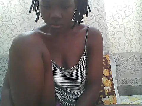 Snapshot of Ebony_Sweetcandy chatting on June 3, 2026, 1:14 pm Ebony Sweetcandy online show from June 3, 2026, 1:14 pm