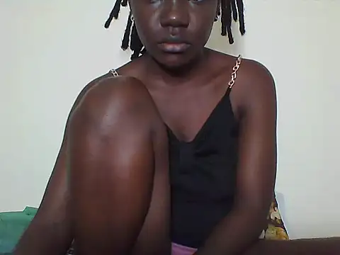 Snapshot of Ebony_Sweetcandy chatting on June 9, 2026, 4:40 pm Ebony Sweetcandy online show from June 9, 2026, 4:40 pm