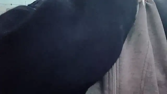 Baenee online show from November 28, 2025, 3:20 am