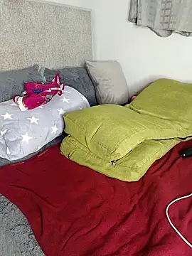 Babez show online show from December 17, 2025, 5:41 pm