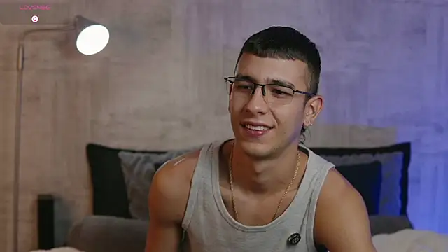 SymonPrince online show from February 6, 2026, 1:43 am