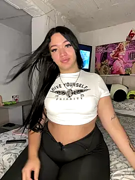 Snapshot of GemaGranadoss chatting on October 7, 2025, 9:56 pm GemaGranadoss online show from October 7, 2025, 9:56 pm