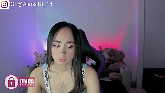 Alana Pherson online show from November 23, 2025, 3:06 am