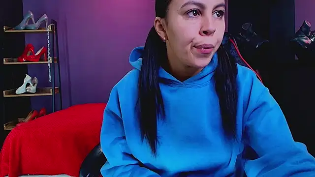 Juliet Nasty online show from December 5, 2024, 12:00 pm