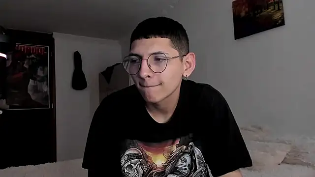 a lejandro 0 8 online show from December 6, 2024, 4:06 pm