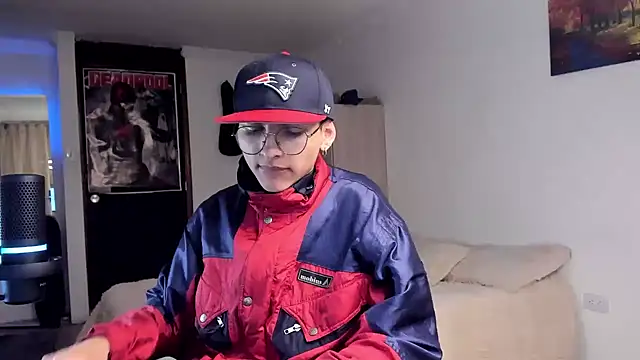 a lejandro 0 8 online show from December 8, 2024, 4:14 am