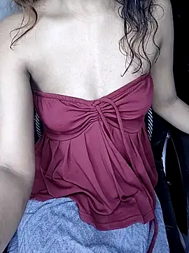 Leeeezzzz roy online show from October 7, 2025, 10:18 pm