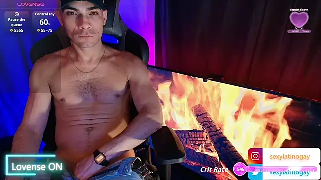 Snapshot of sexyboycolombi4 chatting on March 31, 2026, 12:05 pm sexyboycolombi4 online show from March 31, 2026, 12:05 pm