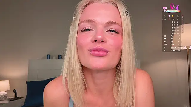 MilaDemies online show from October 4, 2025, 3:37 am