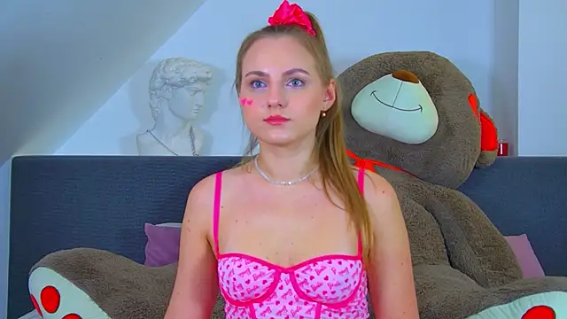 MelissaMelrey online show from October 27, 2025, 8:51 am