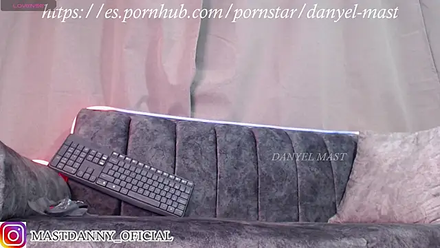 Snapshot of dannybigcockxxl chatting on March 21, 2026, 8:19 am dannybigcockxxl online show from March 21, 2026, 8:19 am