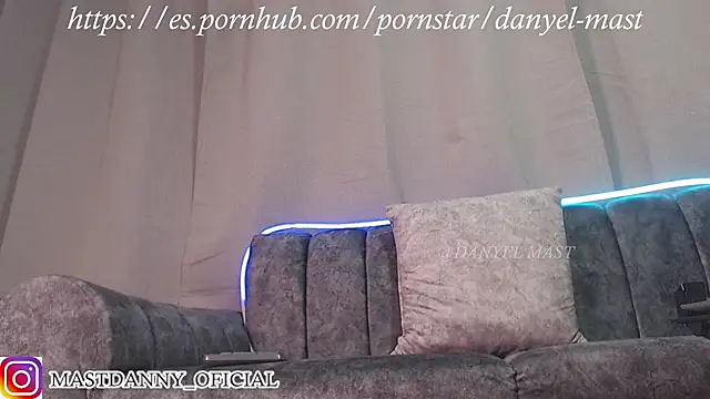 Snapshot of dannybigcockxxl chatting on March 26, 2026, 4:40 am dannybigcockxxl online show from March 26, 2026, 4:40 am