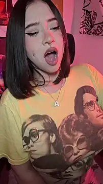 annbones ch online show from December 23, 2025, 4:43 am