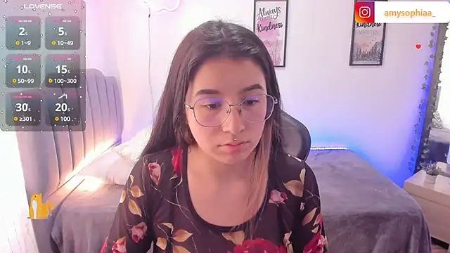 Snapshot of Amy_joones chatting on January 9, 2025, 4:39 pm Amy joones online show from January 9, 2025, 4:39 pm