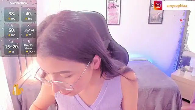Snapshot of Amy_joones chatting on January 10, 2025, 4:30 pm Amy joones online show from January 10, 2025, 4:30 pm