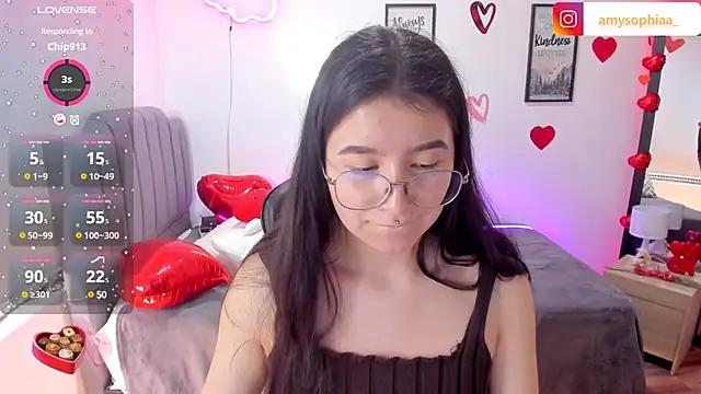 Snapshot of Amy_joones chatting on February 17, 2025, 4:26 pm Amy joones online show from February 17, 2025, 4:26 pm