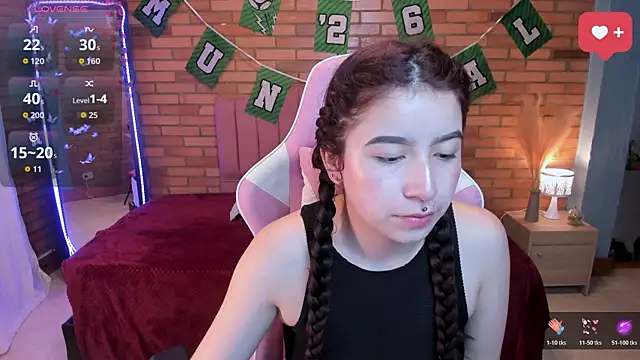 Amy joones online show from June 26, 2026, 11:25 am
