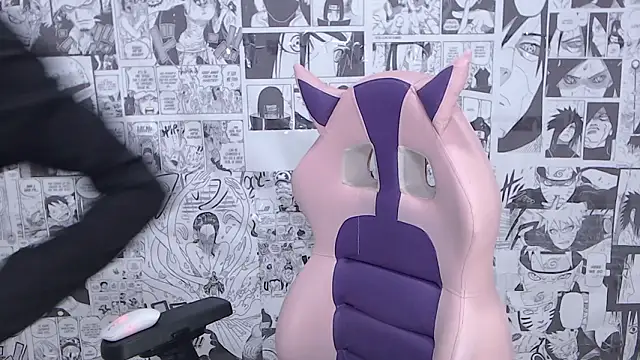 Miahparker online show from March 26, 2026, 6:52 am