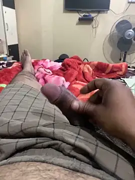 Snapshot of bostercock chatting on February 14, 2026, 8:55 am bostercock online show from February 14, 2026, 8:55 am