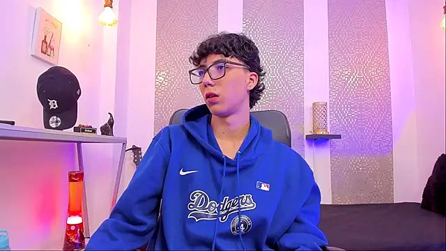 Snapshot of Nikolay_Gregori chatting on September 26, 2025, 4:16 am Nikolay Gregori online show from September 26, 2025, 4:16 am