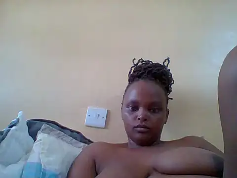 Snapshot of Sexxy-Shie chatting on January 20, 2025, 10:07 am Sexxy-Shie online show from January 20, 2025, 10:07 am