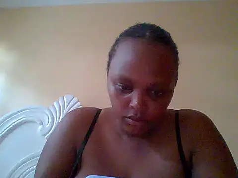 Sexxy-Shie online show from December 2, 2025, 6:30 am