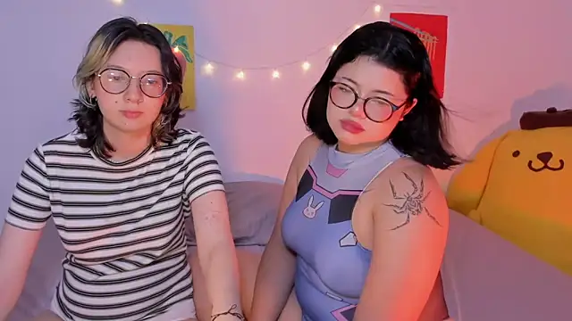 Snapshot of Gaby_Danna chatting on September 16, 2025, 12:11 am Gaby Danna online show from September 16, 2025, 12:11 am