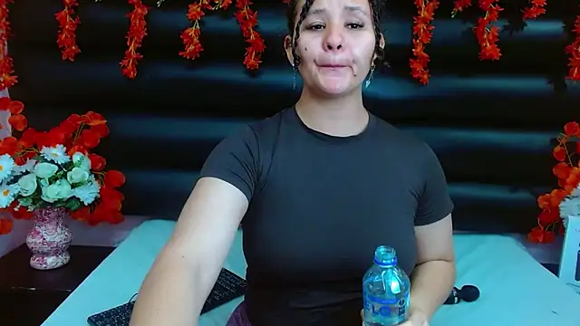 Snapshot of AlaSmith chatting on January 31, 2025, 2:04 am AlaSmith online show from January 31, 2025, 2:04 am