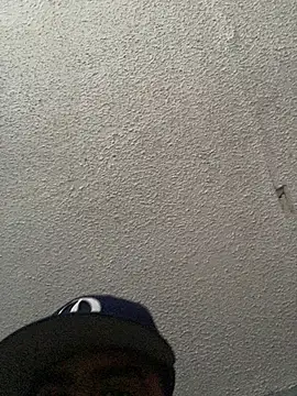 Snapshot of Miguel16i chatting on December 24, 2024, 8:38 pm Miguel16i online show from December 24, 2024, 8:38 pm