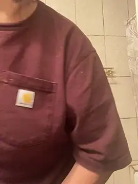 Snapshot of Miguel16i chatting on February 28, 2025, 3:04 pm Miguel16i online show from February 28, 2025, 3:04 pm