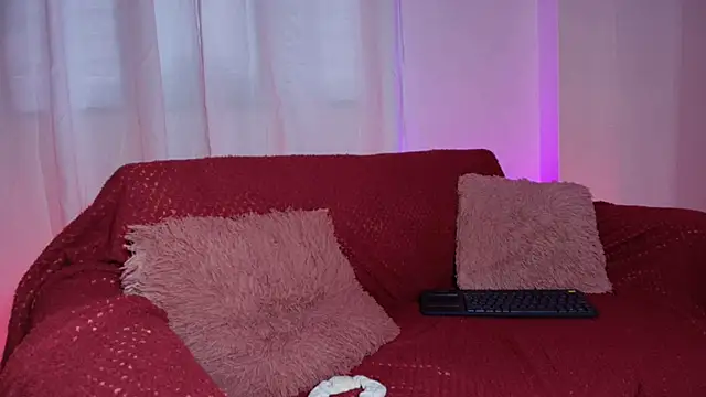 emy colee online show from March 25, 2026, 11:00 pm