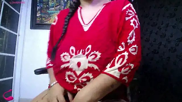 Snapshot of kalpanaaishaa chatting on September 12, 2025, 10:04 am kalpanaaishaa online show from September 12, 2025, 10:04 am