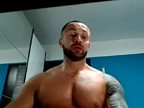 Magnificmuscles89 online show from March 12, 2025, 9:24 pm