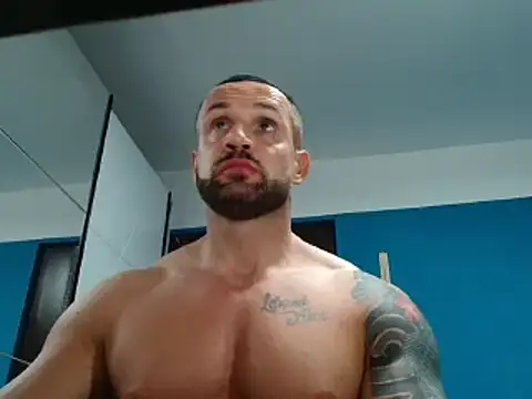Magnificmuscles89 online show from March 21, 2025, 9:34 pm