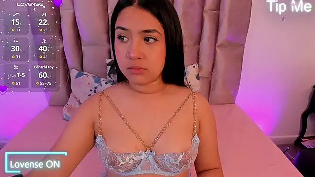 NikyBrookss online show from April 25, 2026, 8:28 am