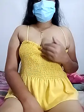 Snapshot of SLZAARA chatting on September 19, 2025, 8:20 pm SLZAARA online show from September 19, 2025, 8:20 pm